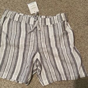 Garnet Hill Striped Cream and Gray Women's Bermudas